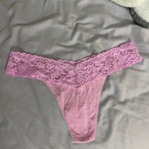 Hanky Panky baby pink original rise lace thong panty one size